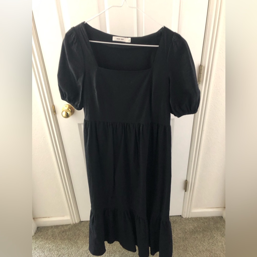 Mod ref size small black square neck maxi